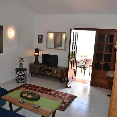 Apartment Casa Mirador Komfort Exkl Privatanlage Am Playa Honda (Lanzarote)